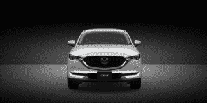 新型CX-5：スノーフレイクホワイトパールマイカ（フロント）