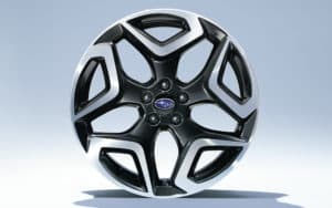 「2.0i-S EyeSight」「Advance」に装備されるホイール