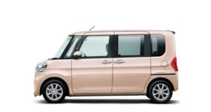 タント：ライトローズマイカメタリックⅡ（サイド）