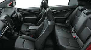 内装：ブラック